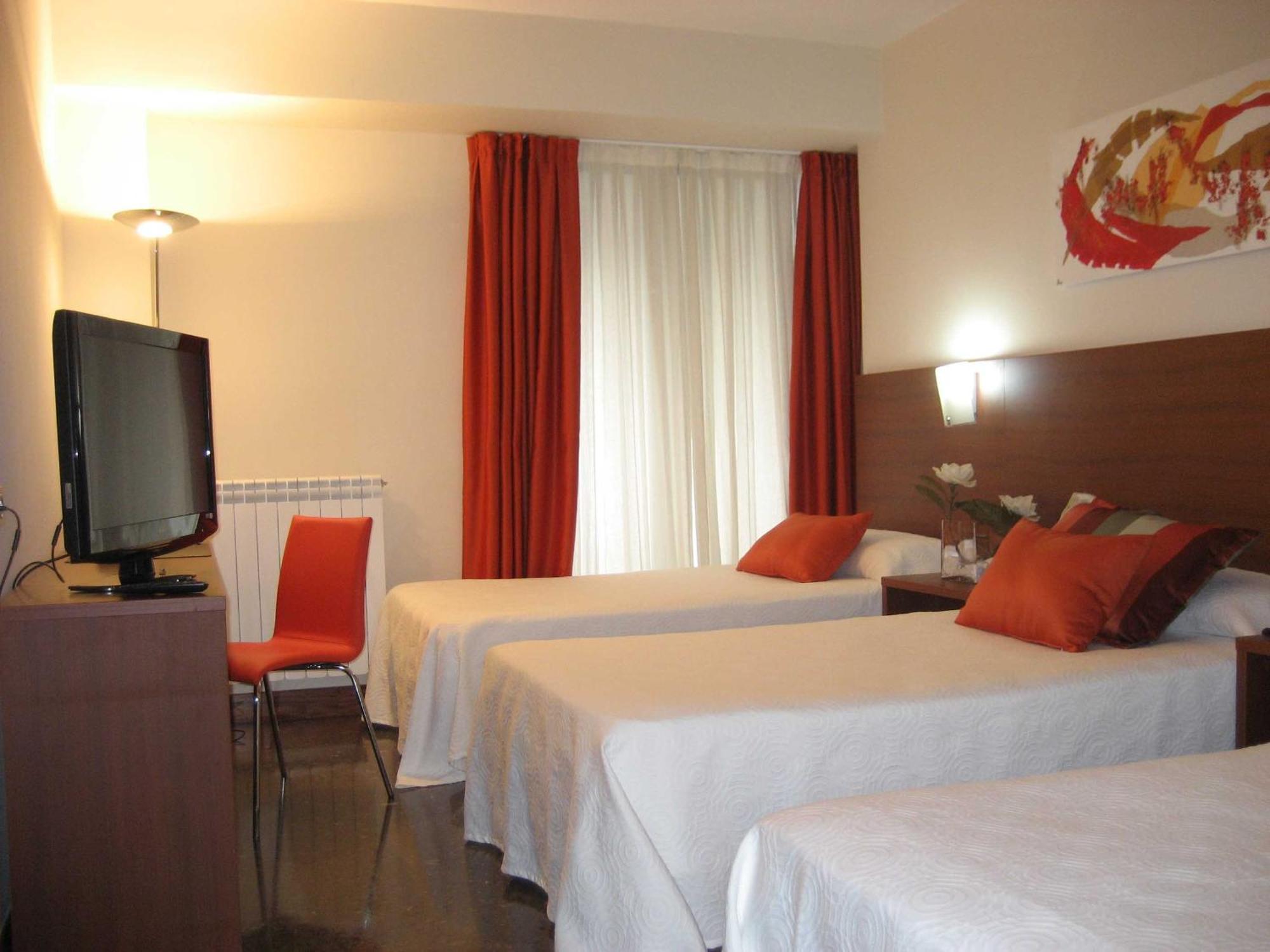 Hotel Txartel Lasarte Oria Esterno foto