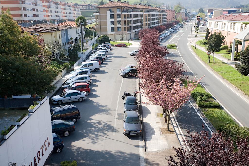 Hotel Txartel Lasarte Oria Esterno foto