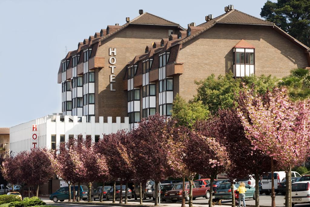 Hotel Txartel Lasarte Oria Esterno foto