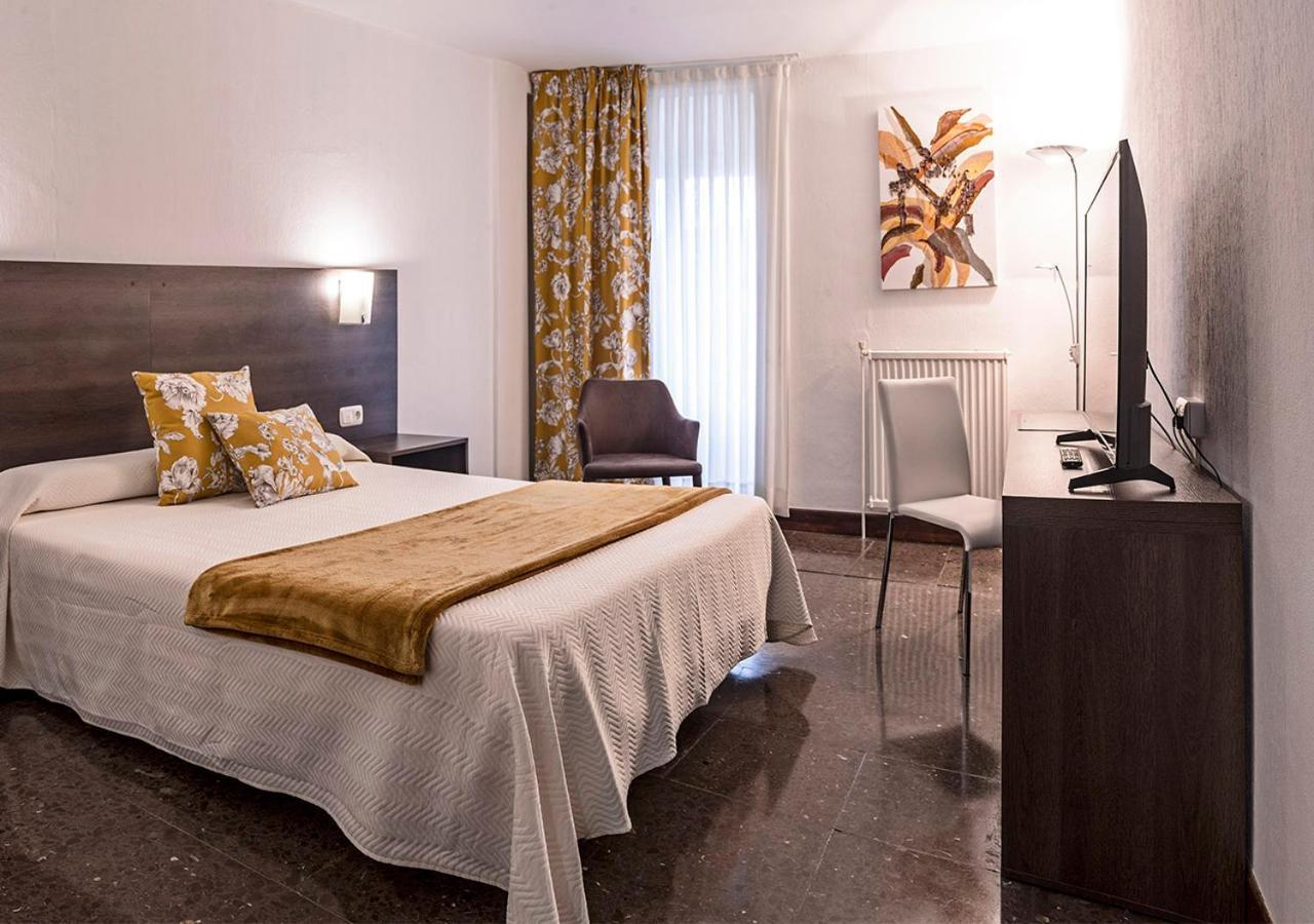 Hotel Txartel Lasarte Oria Esterno foto
