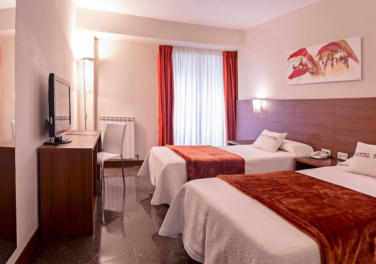 Hotel Txartel Lasarte Oria Esterno foto